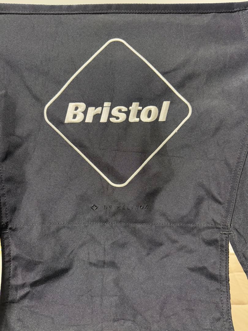 テーブル・チェア・ハンモック F.C.Real Bristol Helinox CHAIR