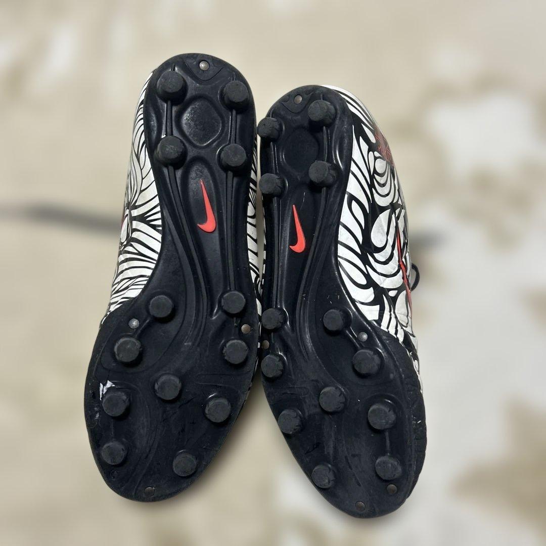 ナイキハイパーヴェノムネイマールモデル27.5cm