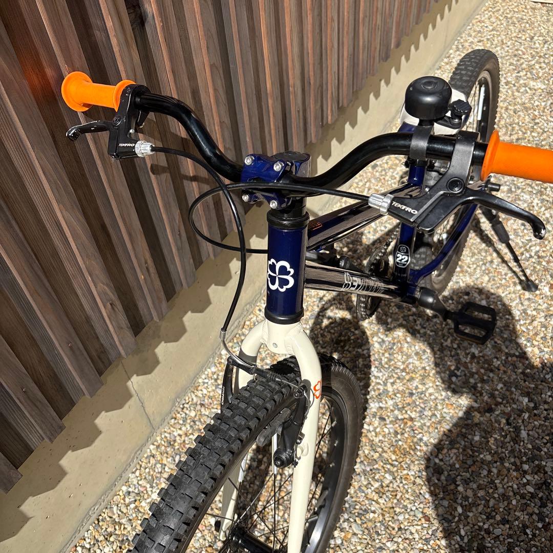 ヨツバサイクル　22インチ　美品　防犯登録抹消済み