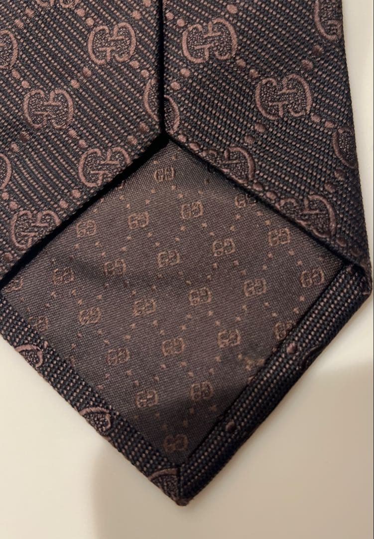 【美品】GUCCI グッチ ネクタイ GG柄 ブラウン シルク100%イタリア製