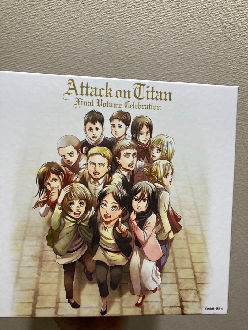 連載完結記念第2弾！期間限定受注製造　進撃の巨人　単行本収納ボックス　セット