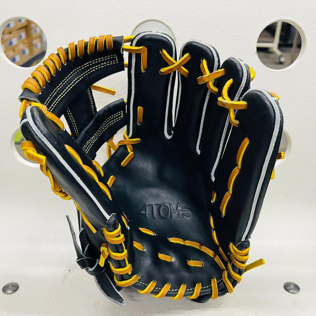 アトムズ　026型　軟式用　内野手用　ブラック　牧選手愛用メーカー　型付け済み