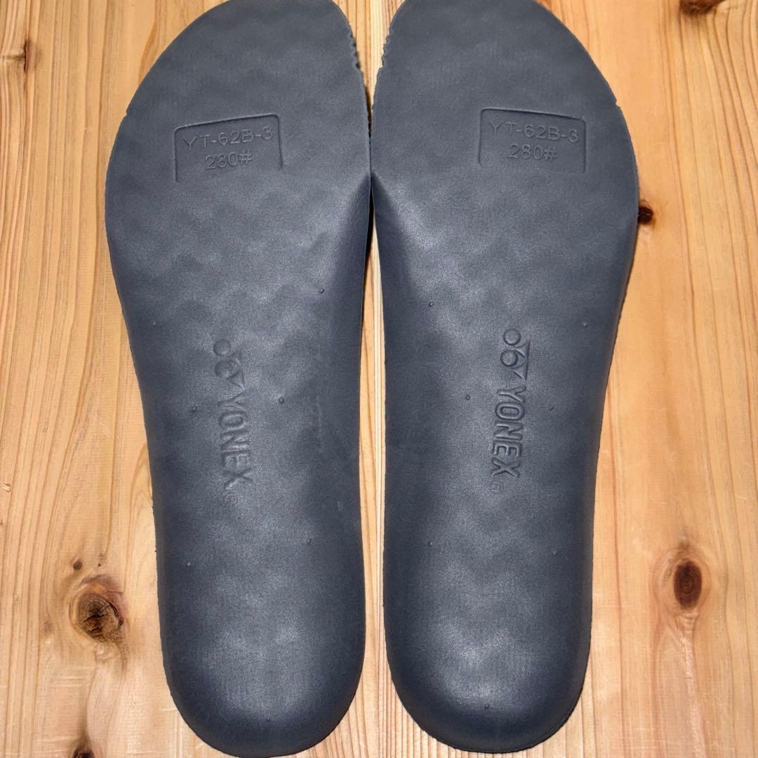 超美品☆ヨネックス パワークッション チームワイド GC 28cm 人気 完売品