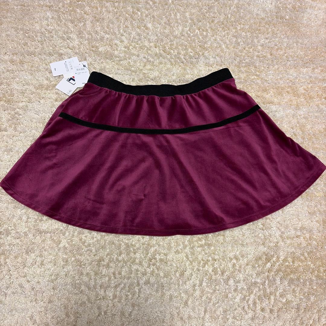 お値下げ❗️【新品タグ付】フィラ　スコート　ベロア　Ｌサイズ　ワイン