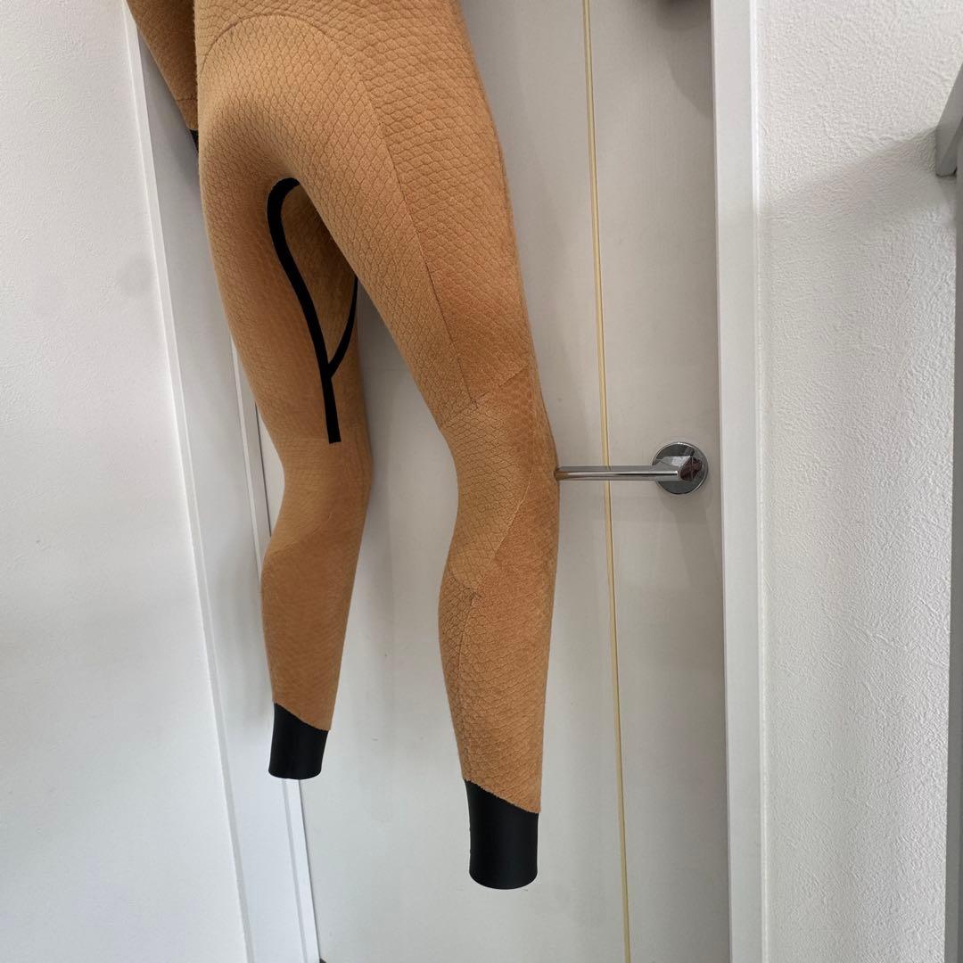 ほぼ新品 AXXE Classic セミドライ ML ウェットスーツ 2026年