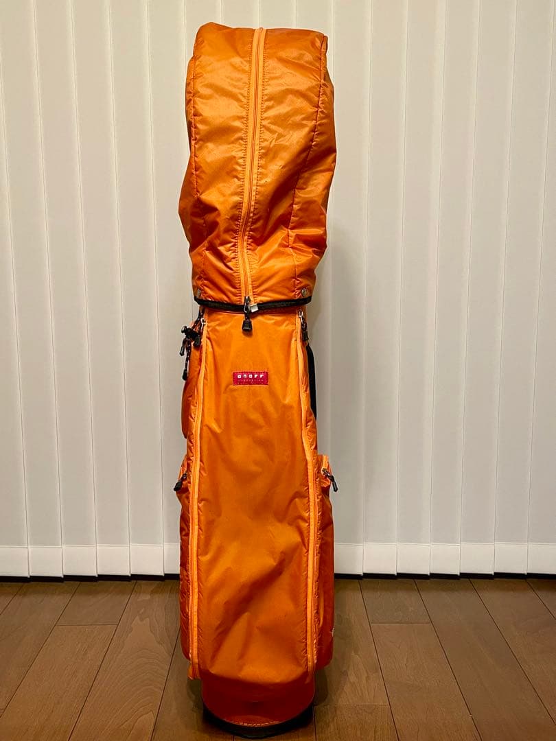 ゴルフバッグ　ONOFF 軽量