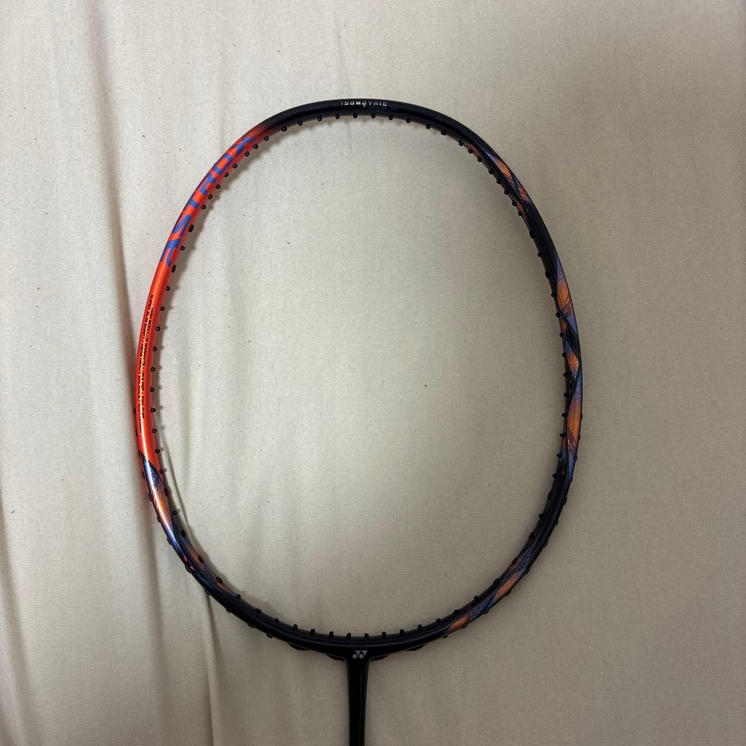 YONEXアストロクス77プロ