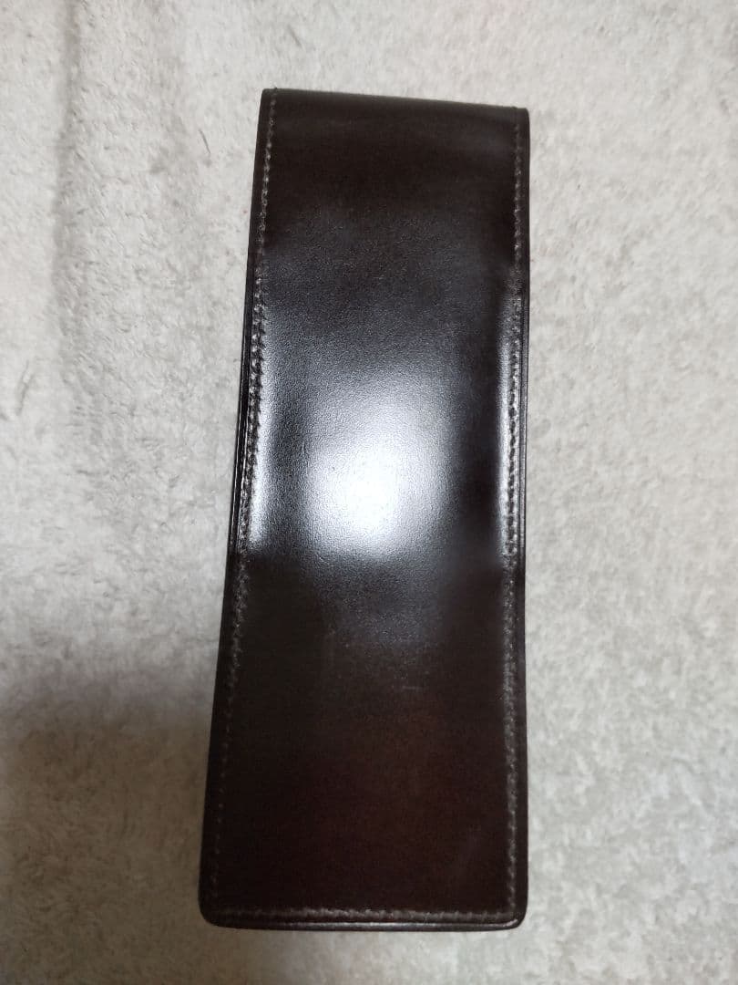 ブレイリオBrelio／コードバン製／2本差しペンケース