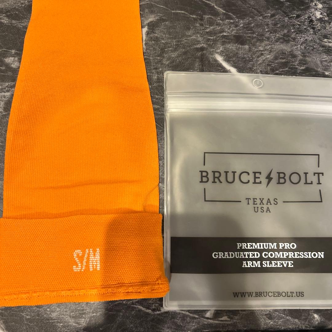 ブルースボルト　アームスリーブ