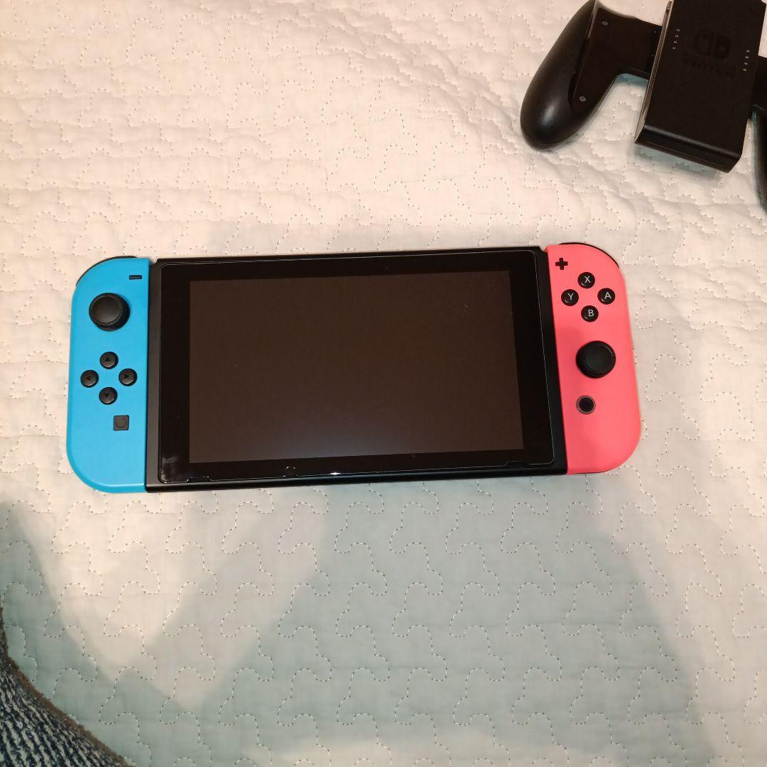 Nintendo Switch 本体一式＆ジョイコン