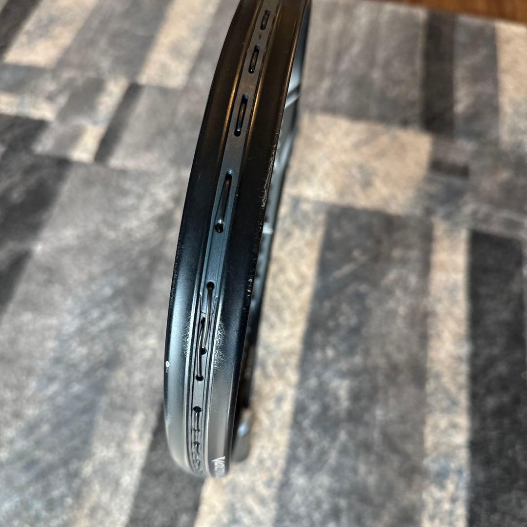 YONEX VOLTRAGE ボルトレイジ8V