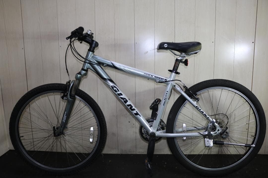 GIANT ROCK5000 26インチ アルミ 24速 430mm MTB