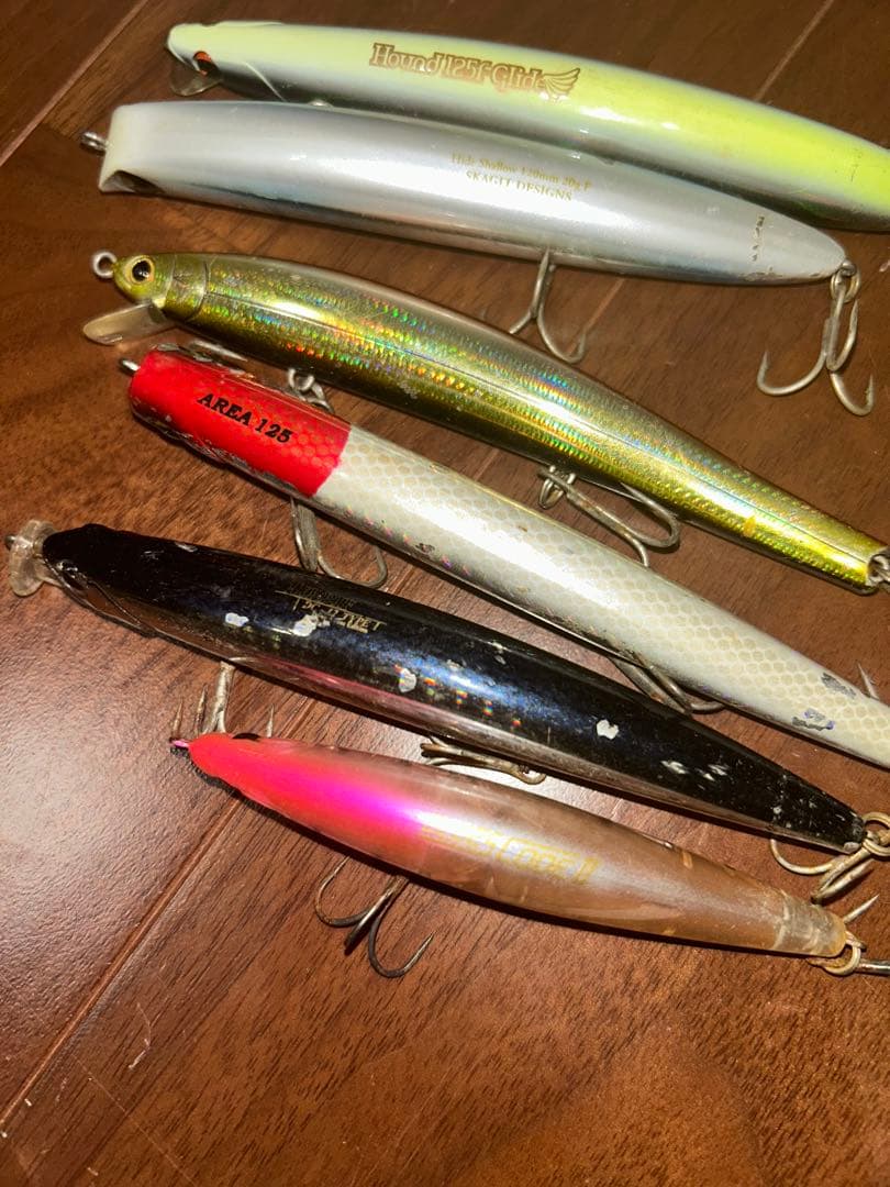 【お買い得 更に値下げ】シーバスミノー 16個セット　※1個438円‼️