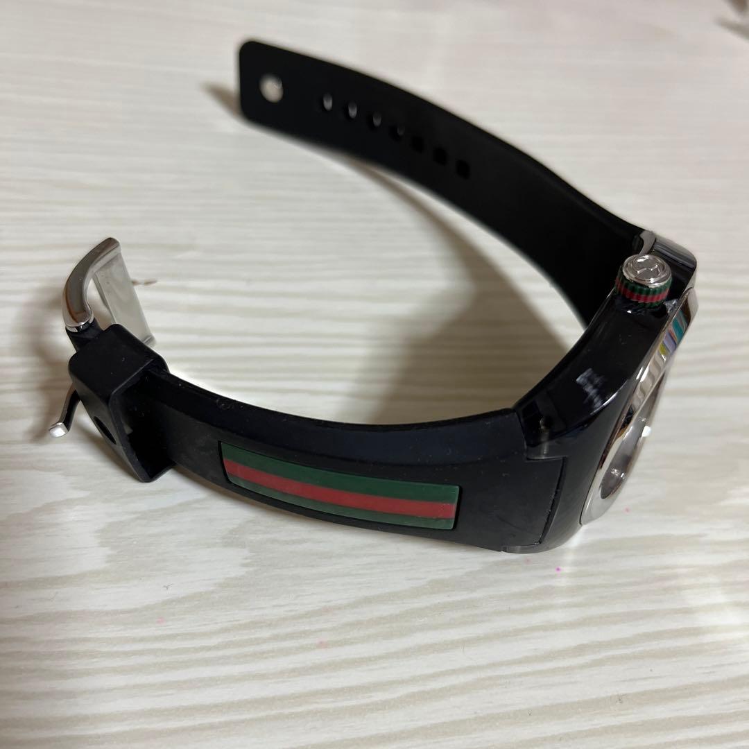 GUCCI ブラック ラバーベルト破損 黒 メンズ シェリーライン 時計