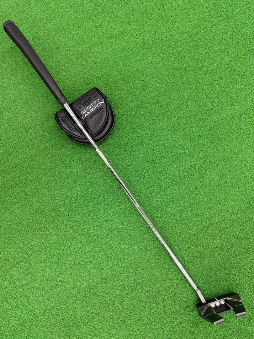 うおおおぉぉ!!!　スコッティキャメロンファントムブラックX 5.5