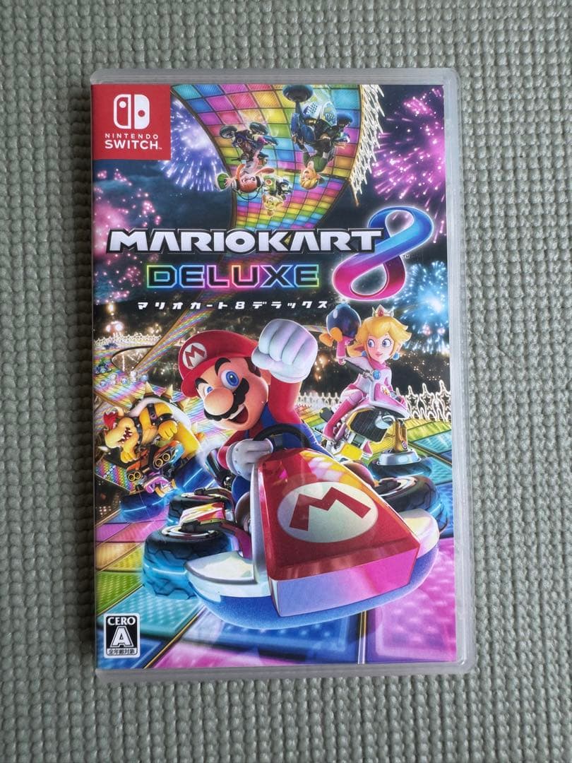 Nintendo Switch、joy con、マリオカート8デラックスのセット