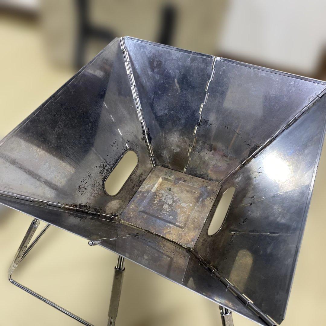 キャンプ用品　コンパクト　バーベキューBBQ 折りたたみ　グリル　小さいサイズ