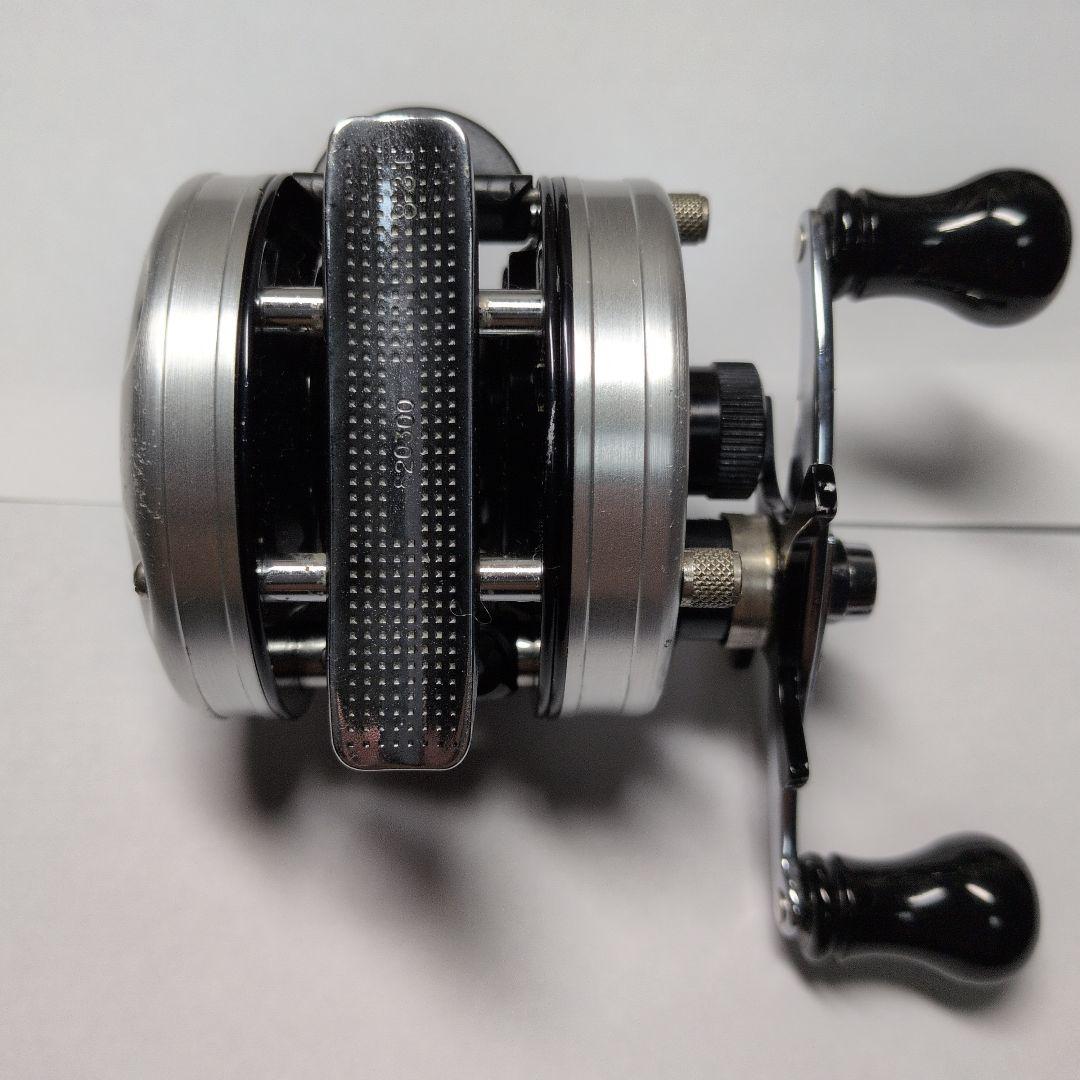 アブアンバサダー４６００ＣＢ ソルトウォーターカスタム