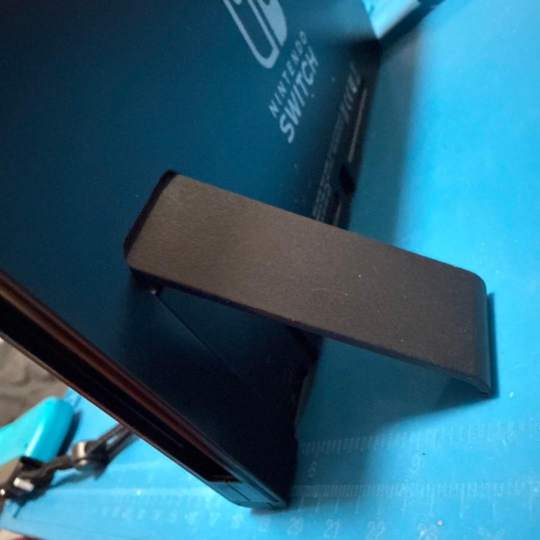 Nintendo Switch 本体 ネオンレッドネオンブルーストラップ充電付