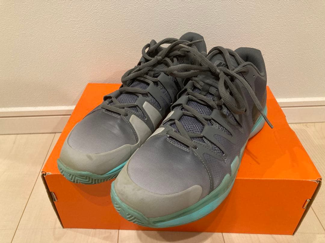 ナイキテニスシューズ　Zoom Vapor 9.5 tour CLAY