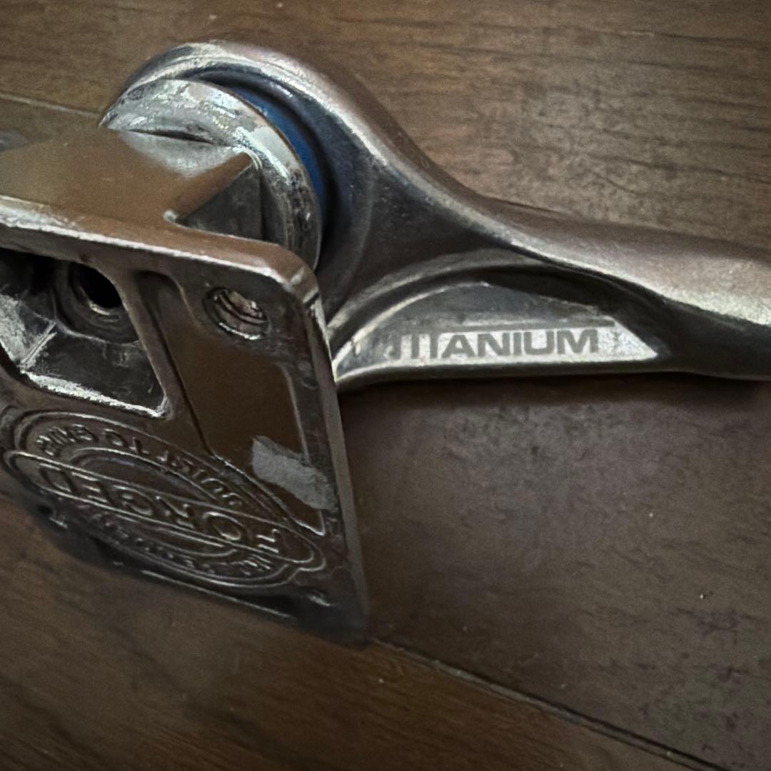 independent Titanium スケートボード トラック 149