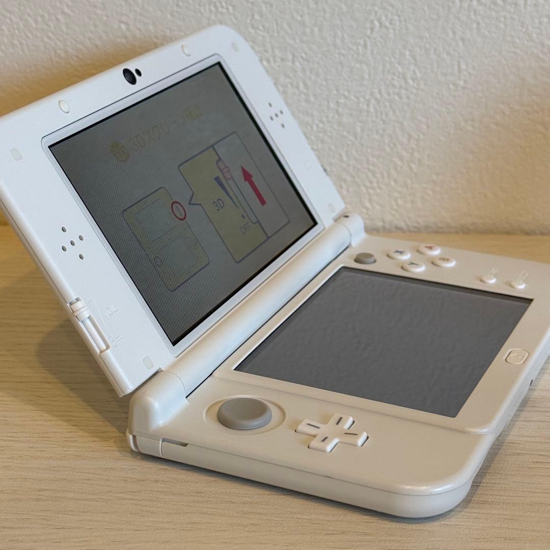 New ニンテンドー3DS LL パールホワイト 3-037