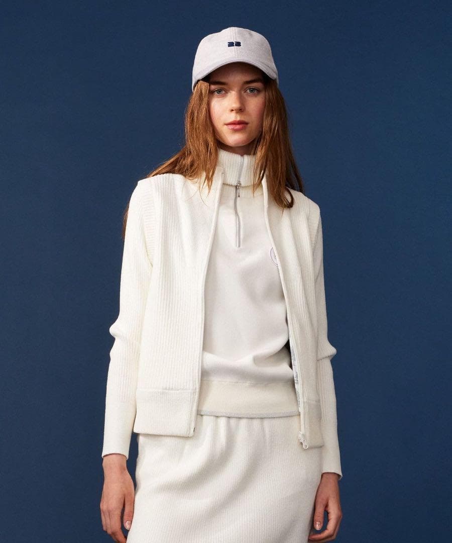 新品 Mサイズ 23区ゴルフ 映えかわ ストレッチモール リバーシブル ベスト