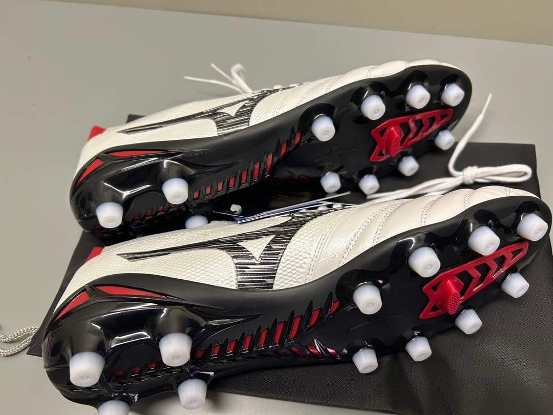 【新品】モレリアNEO4 BETA JAPAN 27.0cm