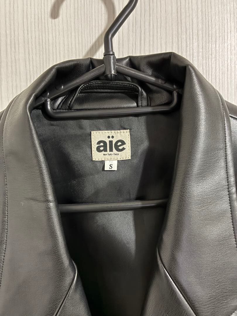 AIE レザージャケット