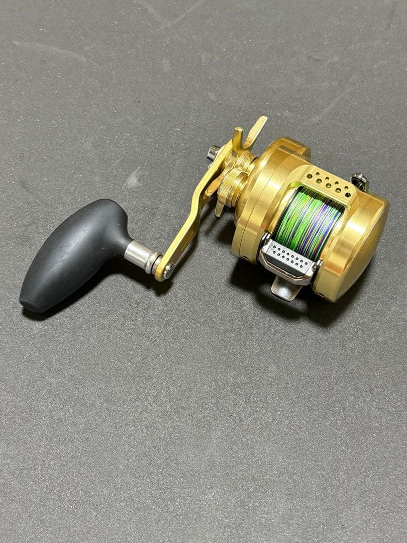 シマノ　オシアコンクエスト301HG 左巻き　超美品