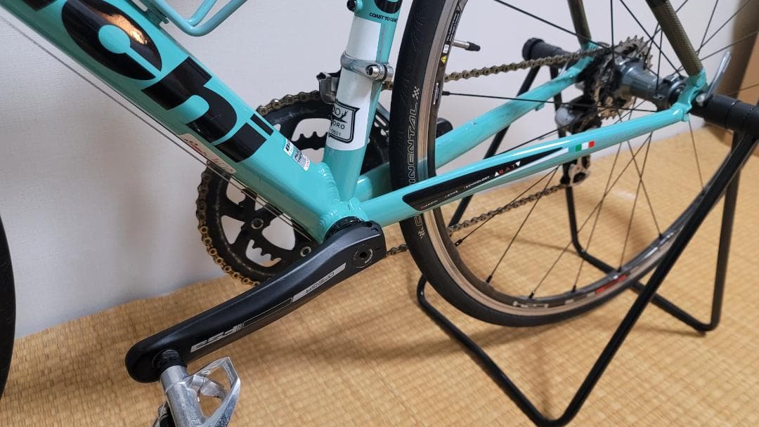 ビアンキVIA NIRONE7 Alu hydro105改 ホイールカーボン