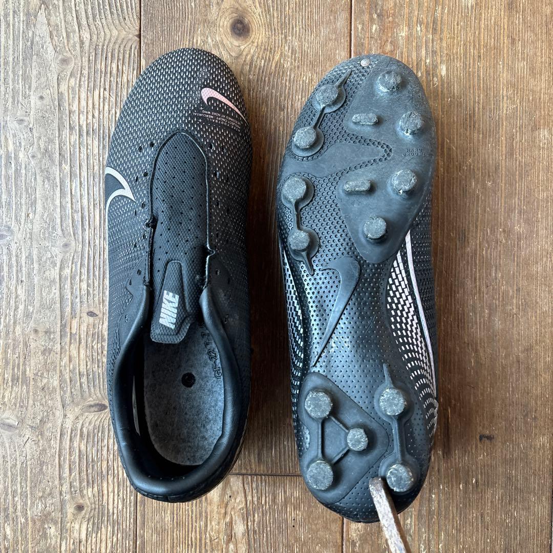 Nike Mercurial ブラック スパイク