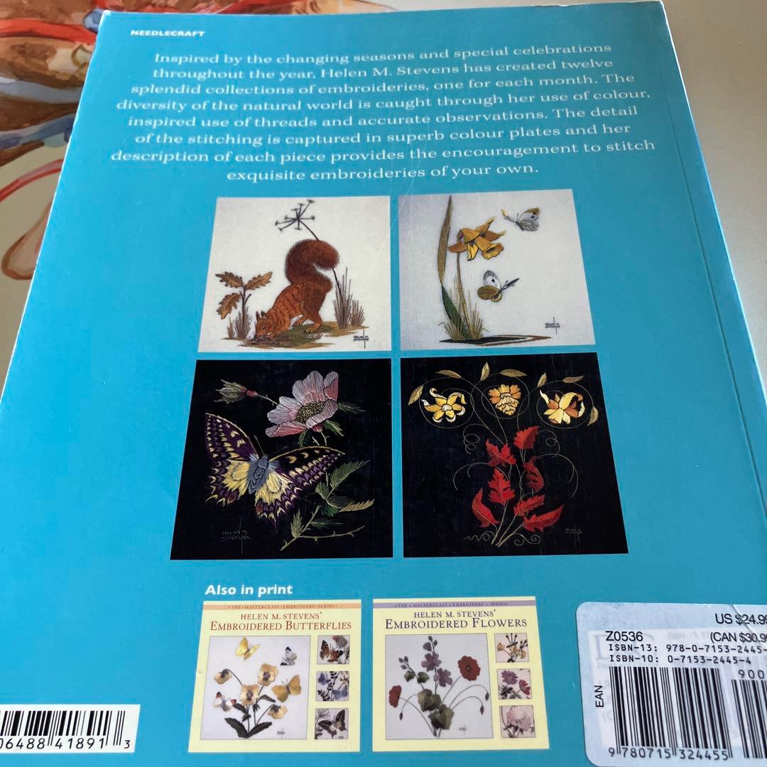洋書　刺繍　EMBROIDERER'S YEAR　Helen M. Steven