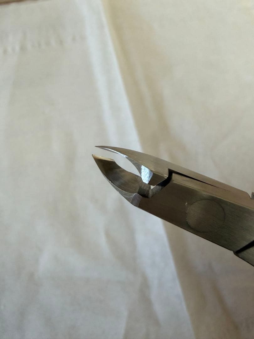 光　HIKARI キューティクルニッパー　4mm　ネイル