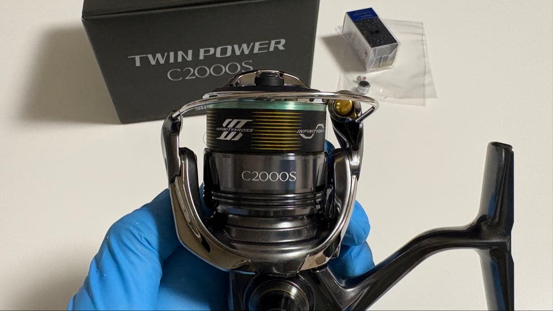 （作間大介）【美品】シマノ24ツインパワーC2000S カスタム有