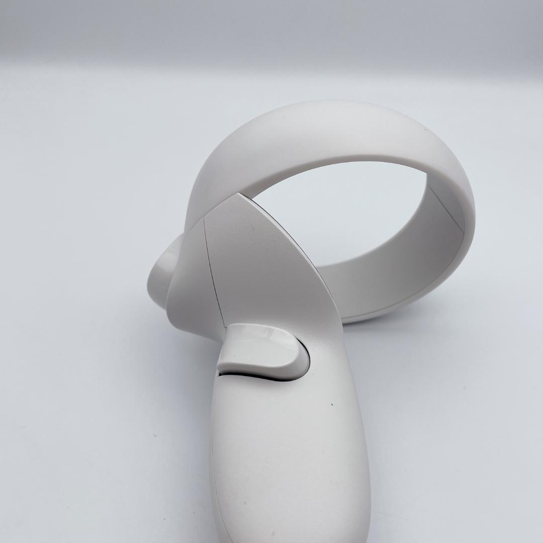 【美品】 Quest 2 Touchコントローラー 右側のみ