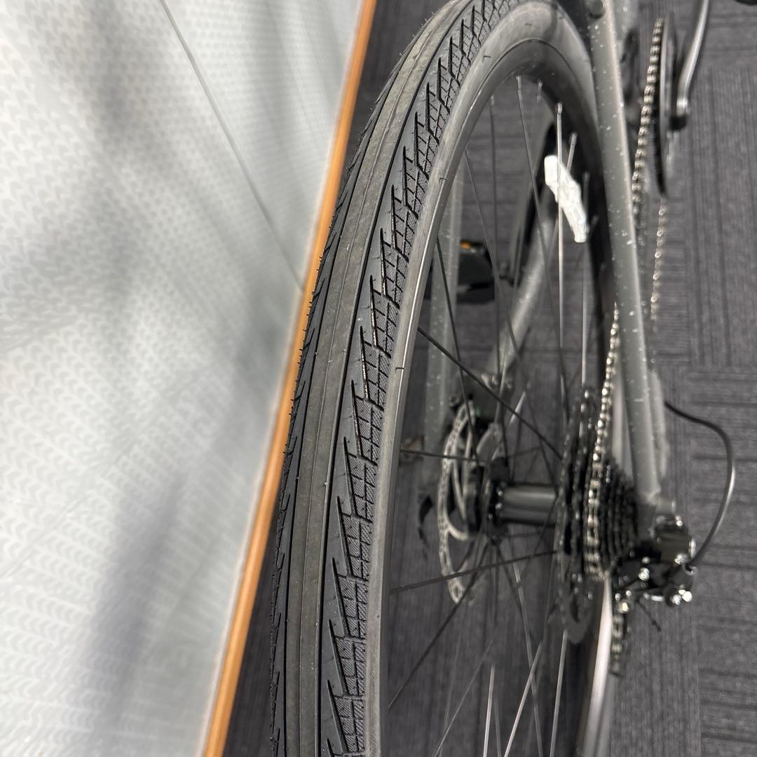 TREK クロスバイク マットブラック FX2新車。