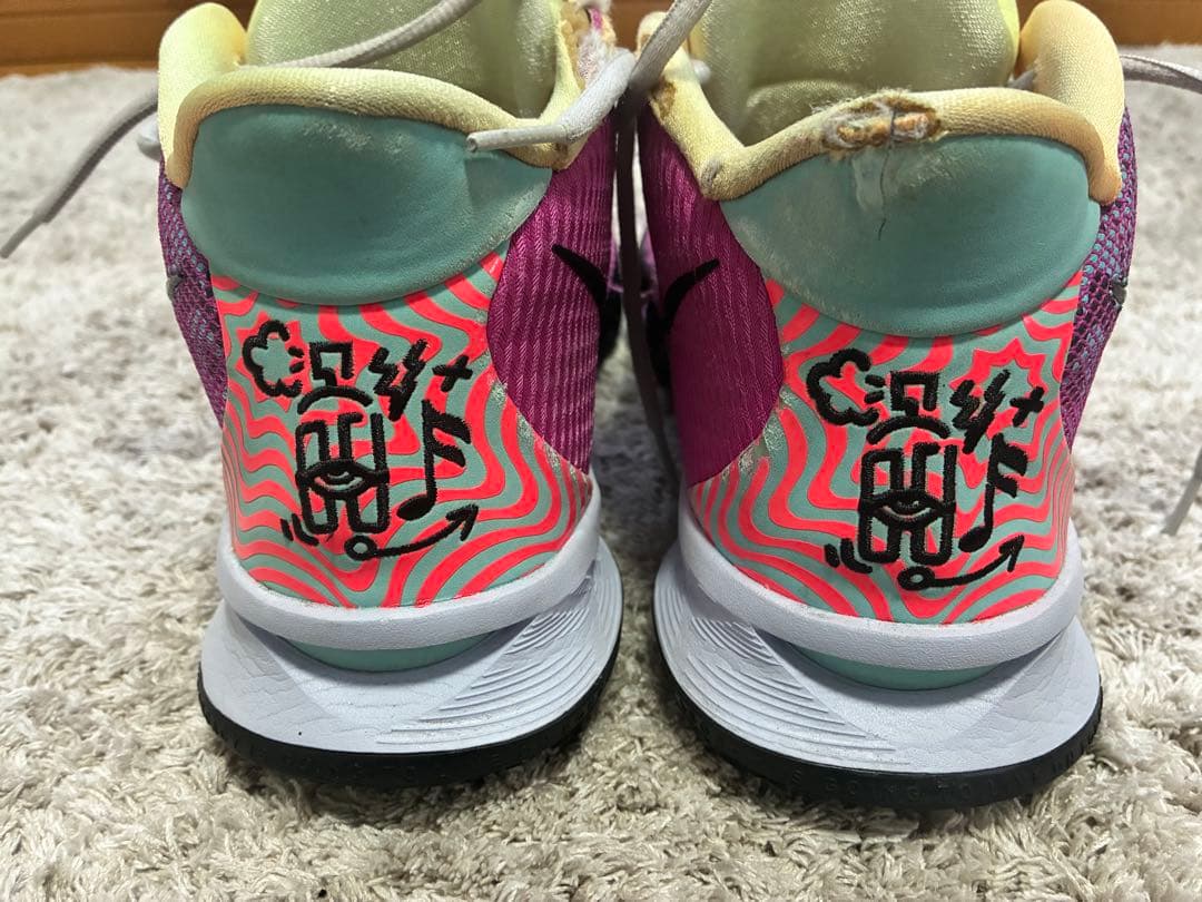 Nike Kyrie 7EPバスケットボールシューズ