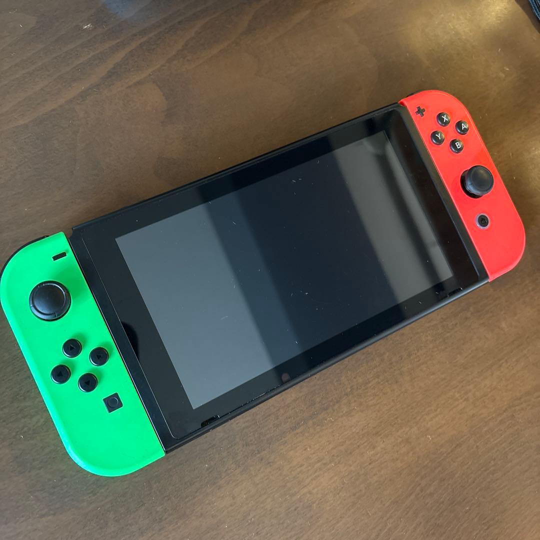 Nintendo Switch 赤/緑 Joy-Con カバーケース付き