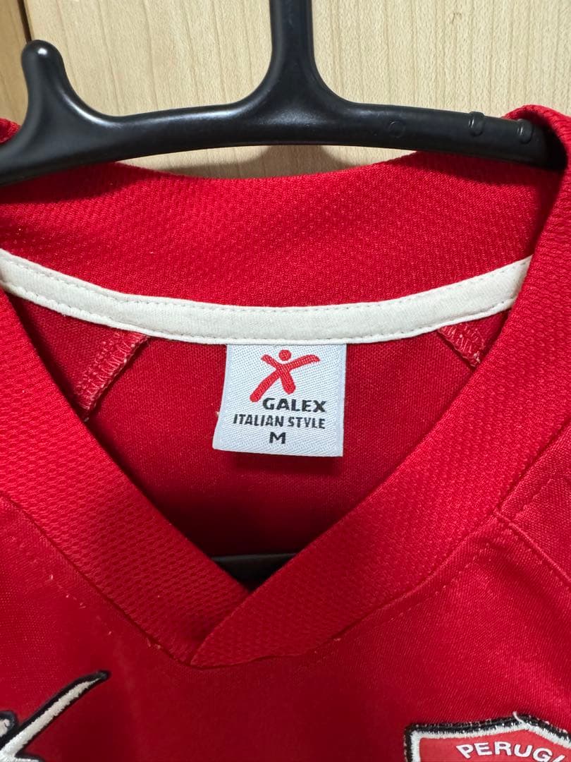 ペルージャ　トレーニングシャツ　長袖　Mサイズ