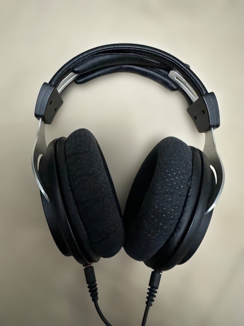 プロフェッショナルヘッドホンSHURE/SRH 1540