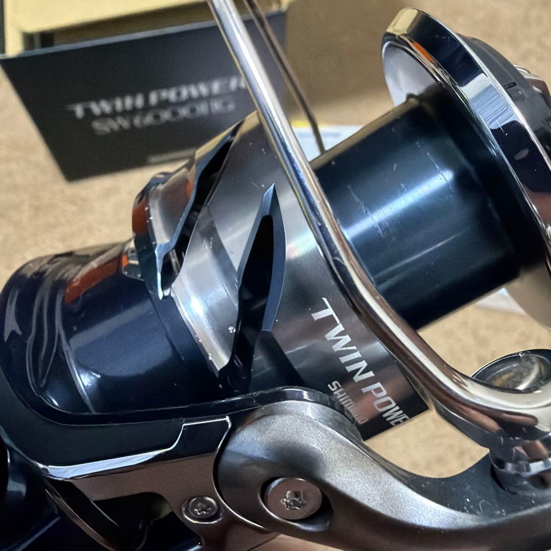 シマノ　21　ツインパワー SW6000HG スピニングリール
