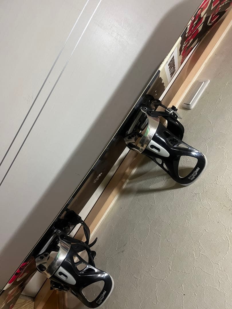 展示品！初中級！カービング！グラトリ！SILICON 154cm