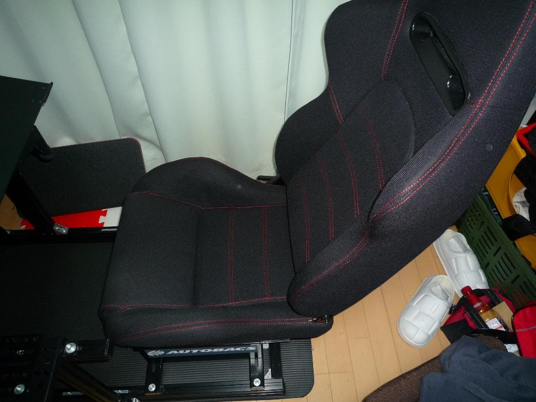 Dardoo F1コクピット改+ロッソモデロGTD-RS シート 引取り希望