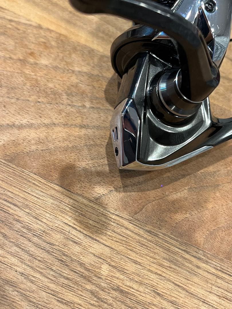 23ヴァンキッシュ2500S