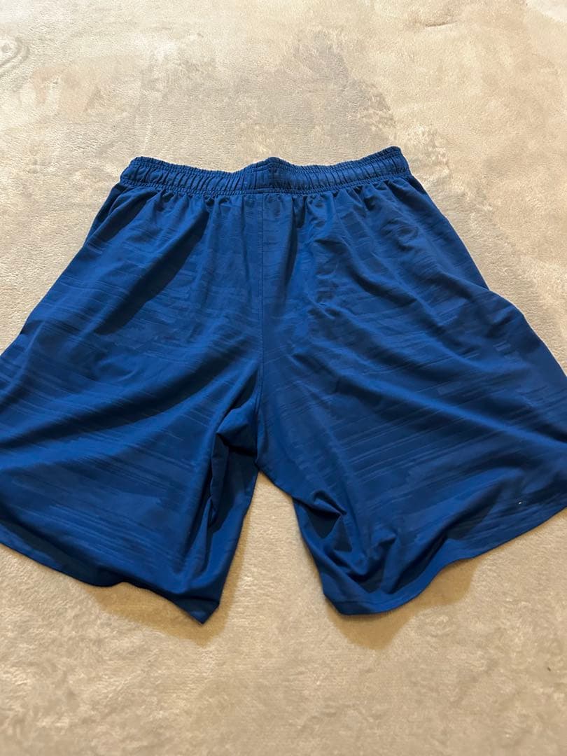 AKTRタンクトップ　バスパン　ハーフパンツ