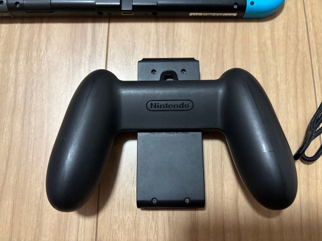 Nintendo Switch 本体 付属品付き　グレー/青