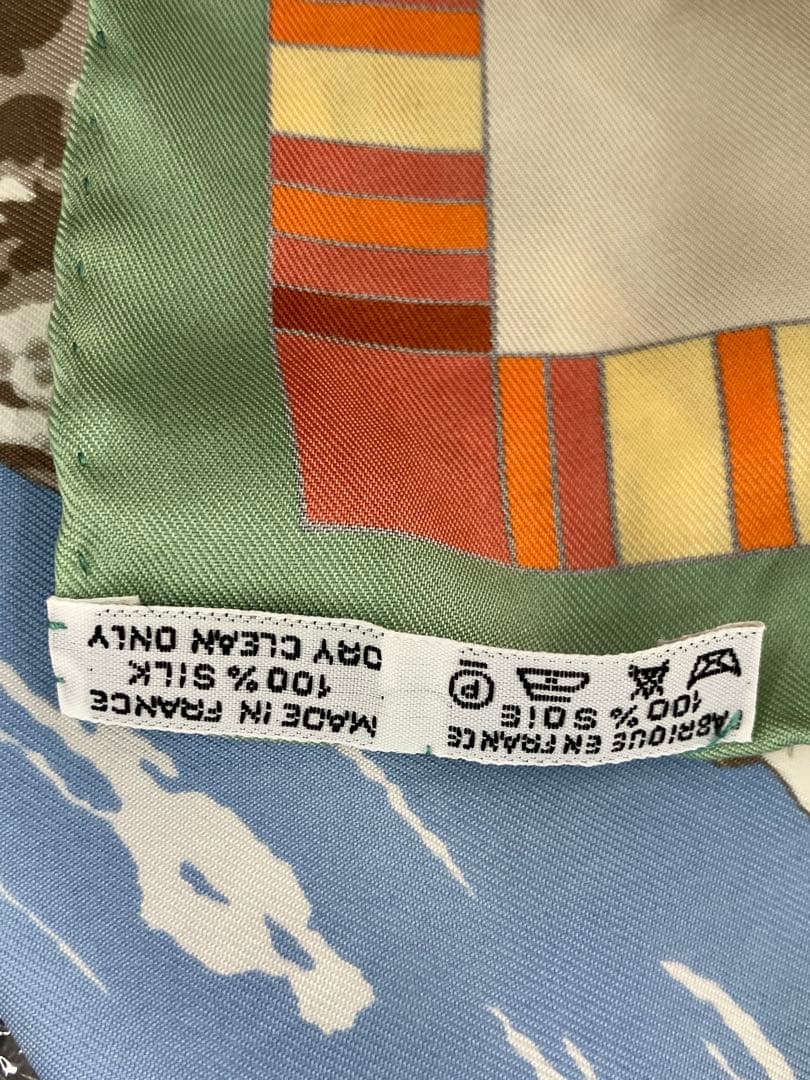 値下げ！美品　エルメス カレ90 PRIERES AU VENT 風の中の祈り