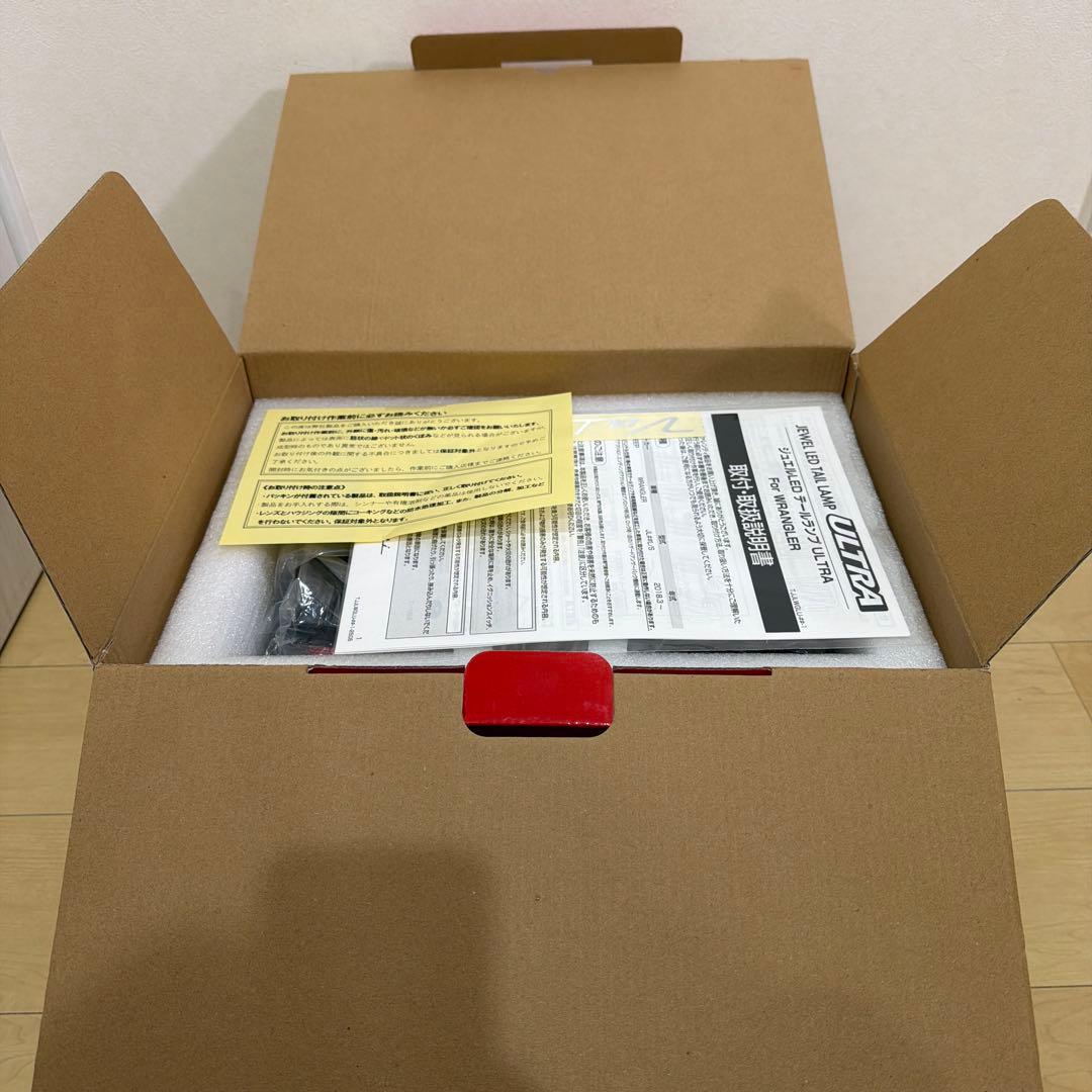 べべ★VALENTI JEWEL LEDテールランプ JEEP ラングラー