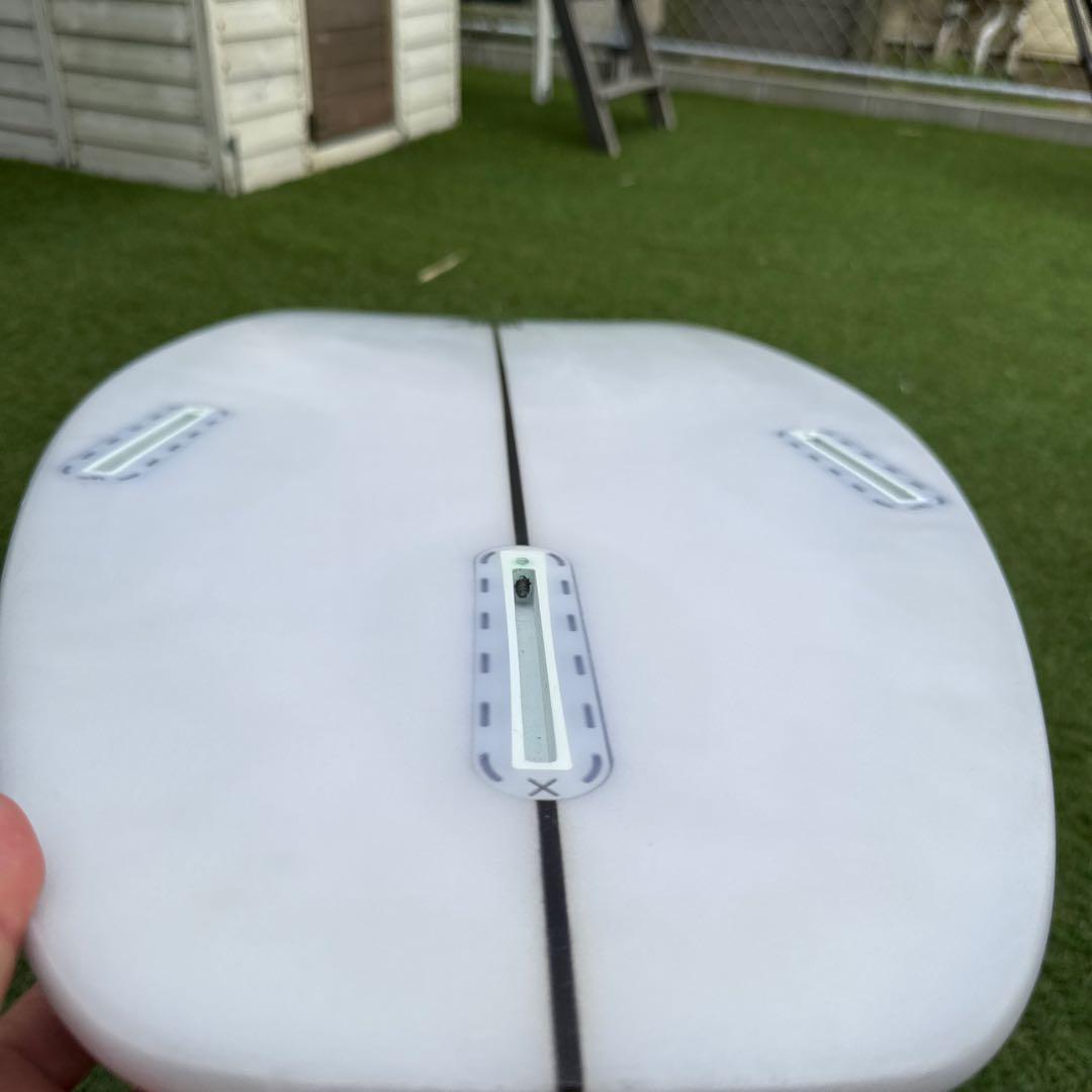 アルメリック　DD2 ショートボード 5'6\" PU 26.5L 発送もします。